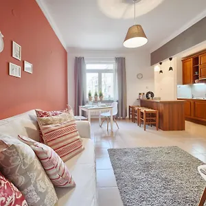 Apartamento 11, Sofía