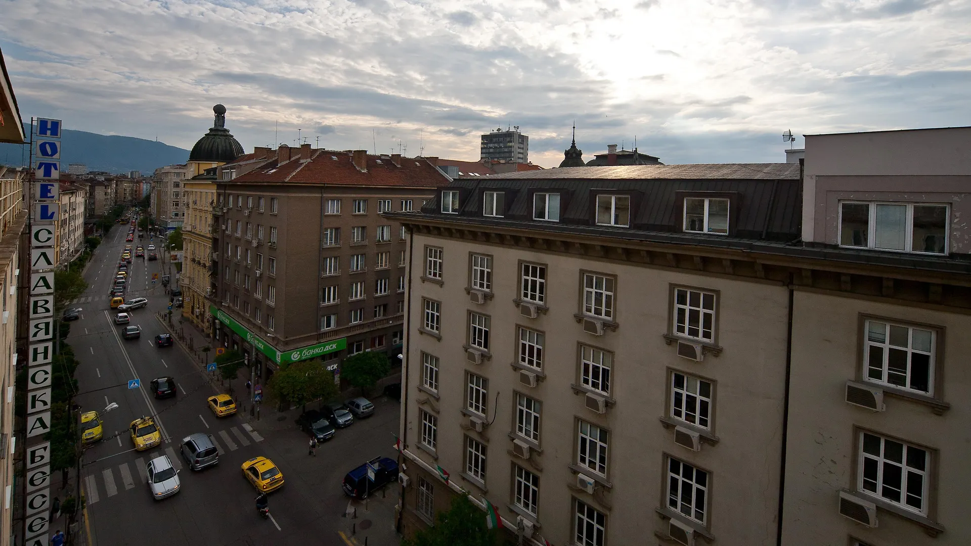 סופיה Slavyanska Beseda Hotel 3*,