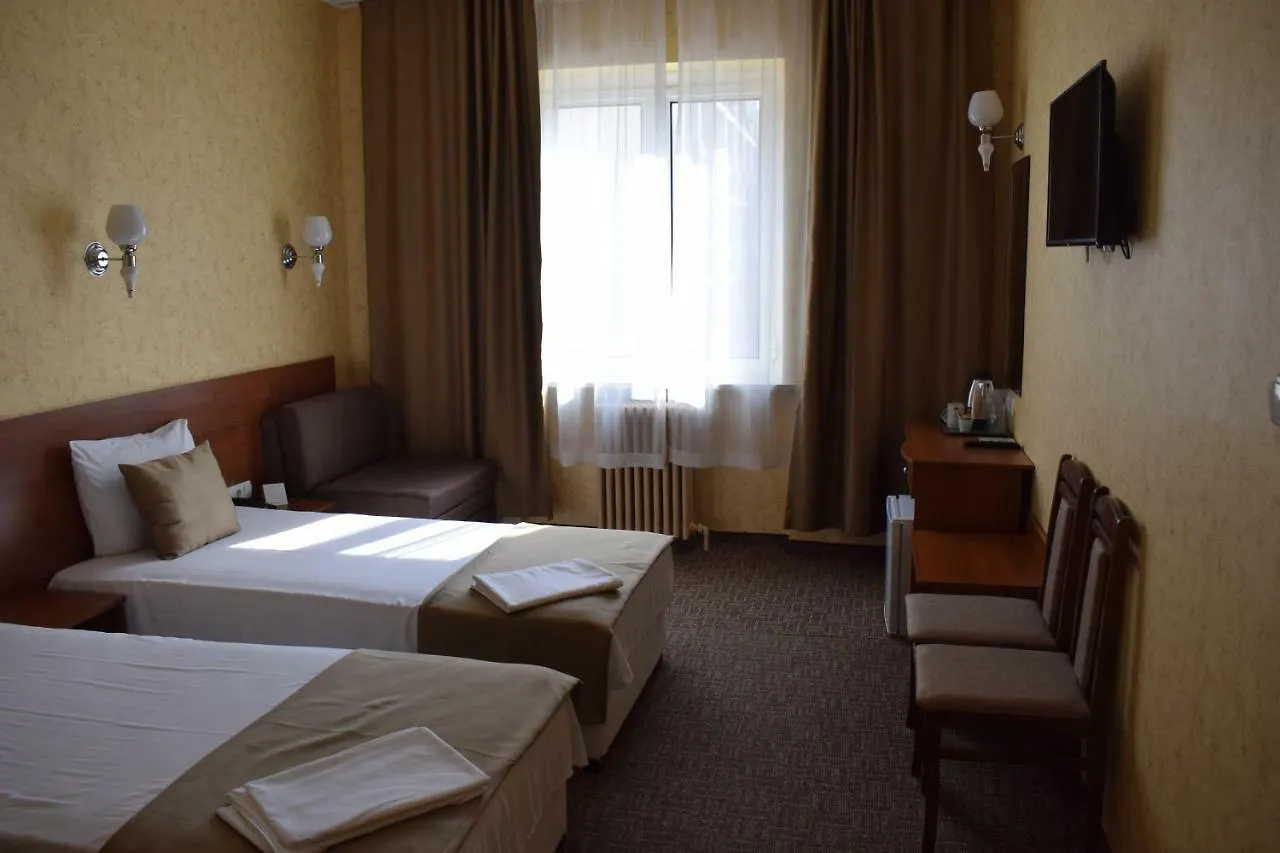 סופיה Slavyanska Beseda Hotel 3*,  בולגריה